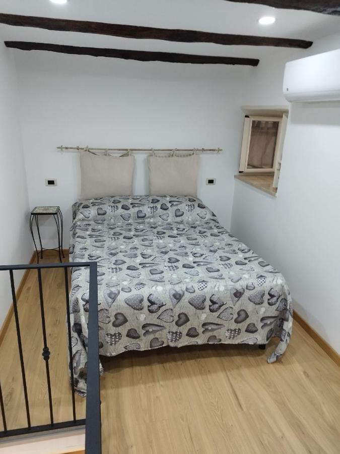 Il Rifugio Del Conte Apartment Napoli Exterior foto