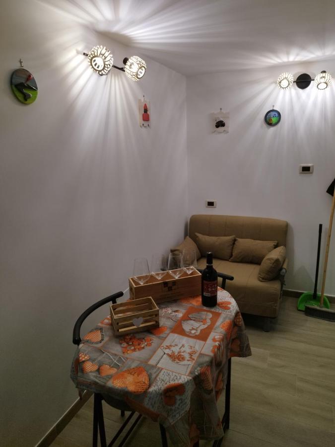 Il Rifugio Del Conte Apartment Napoli Exterior foto