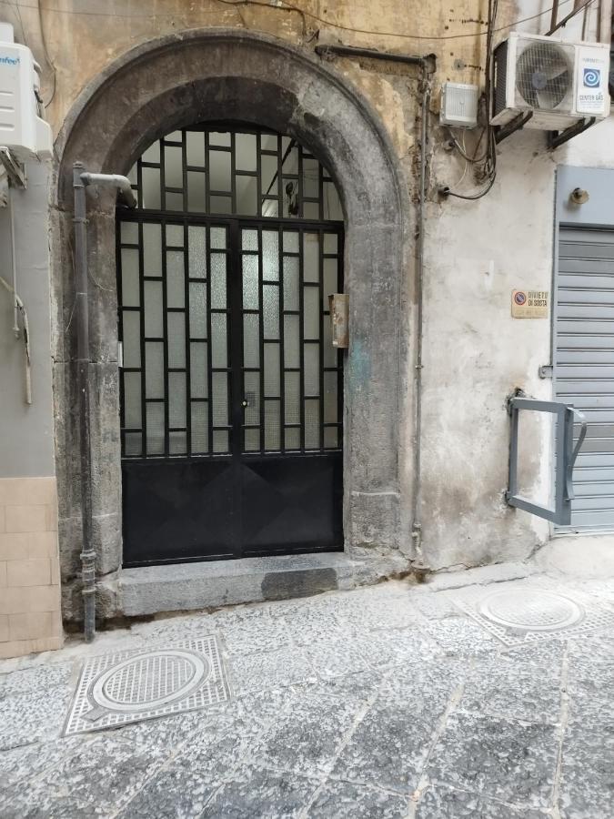 Il Rifugio Del Conte Apartment Napoli Exterior foto